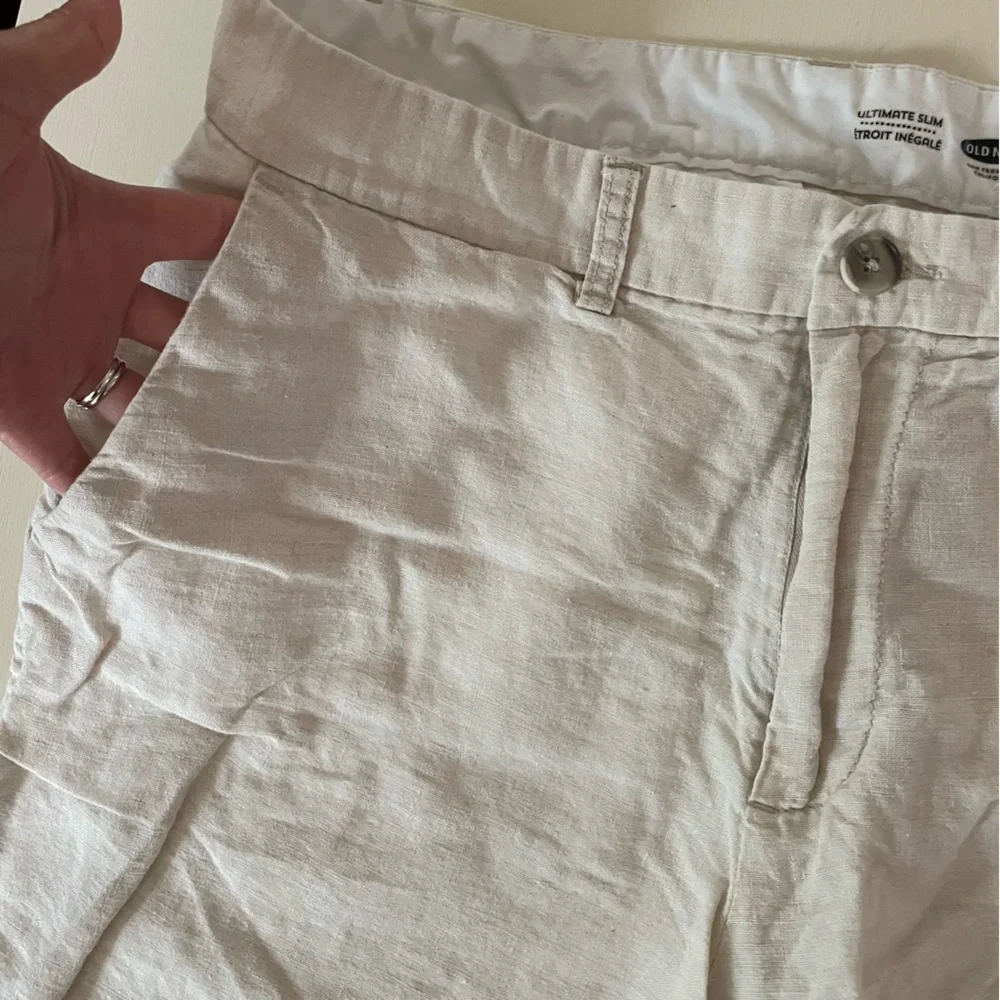 Old Navy Ultimate Slim Linen Shorts
